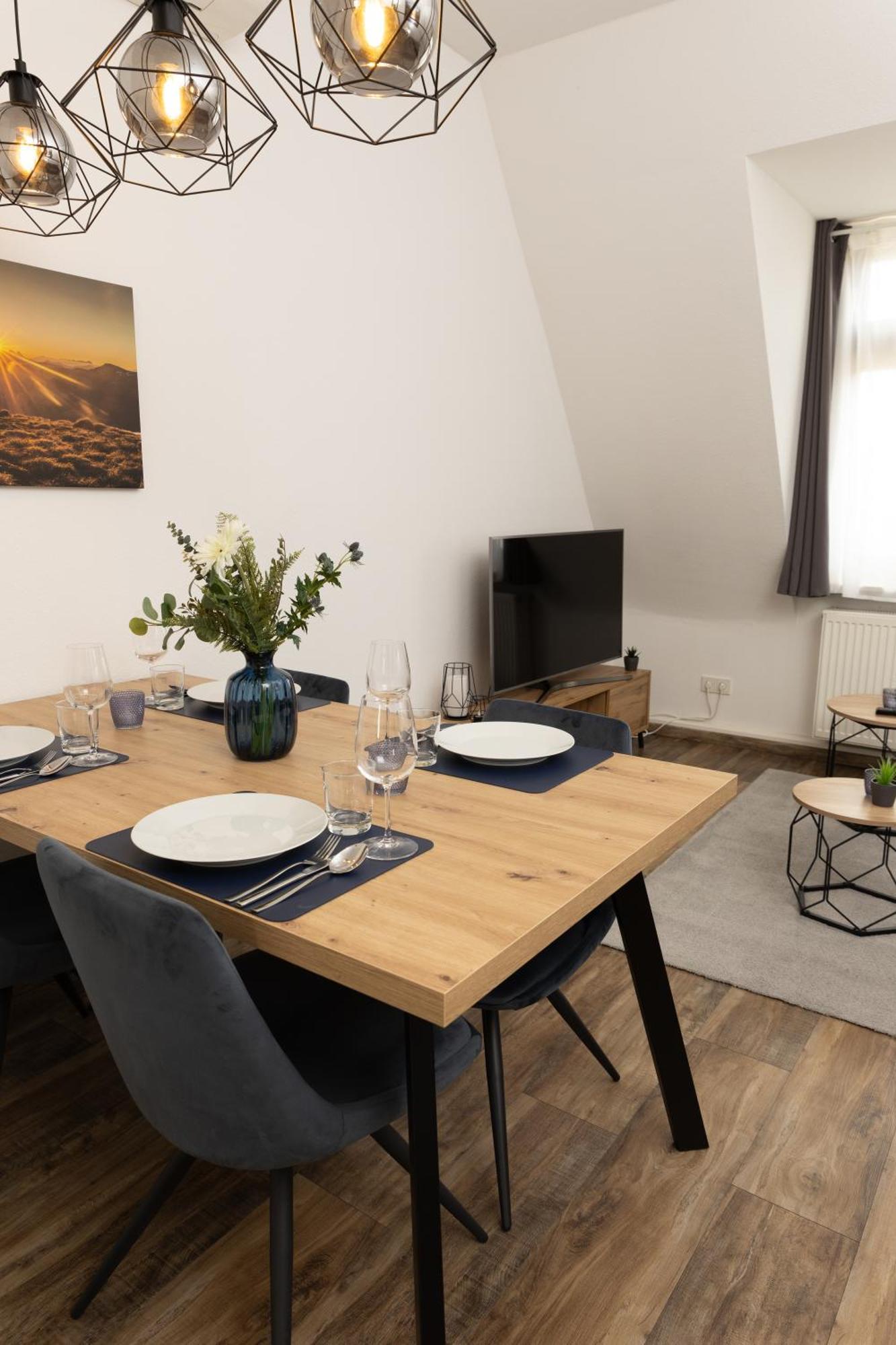 Bemyguest - 3 Zimmer Maisonette - Zentral - Klimaanlage - Aufzug Wiesbaden Kültér fotó
